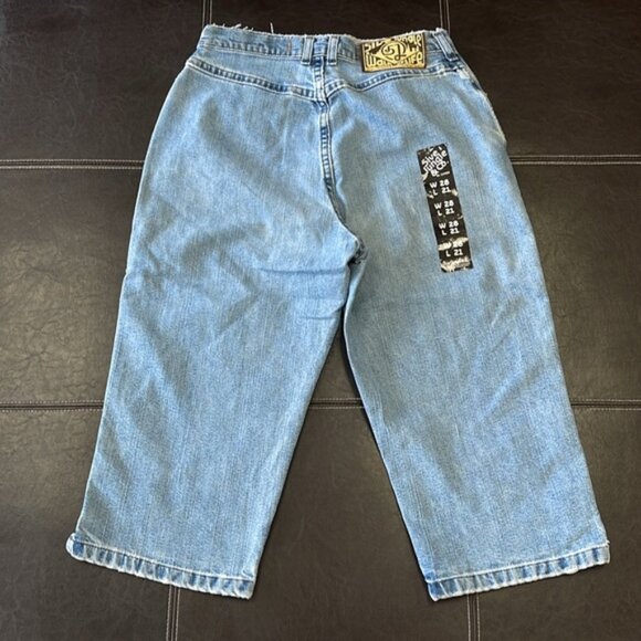 5ive Jungle & Co Women's Jean Shorts (14) - Picture 9 of 10